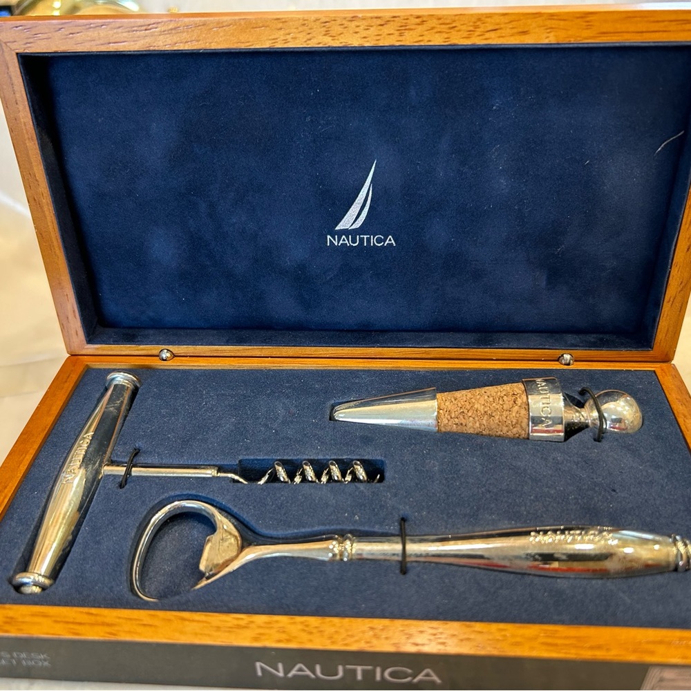 FREE with purchase: Nautica 3-piece set Stainless Steel Wine/Bottle Open… - Picture 13 of 13